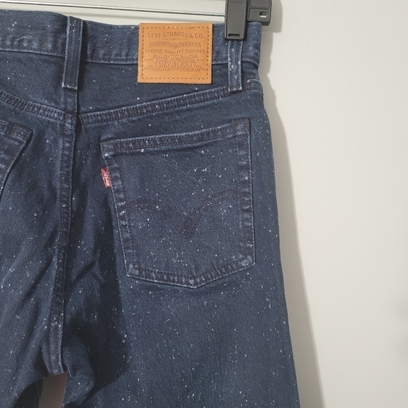 Levi's Dark Wash Paint Bleach Splatter High Waisted Wedgie Skinny Jeans - Picture 8 of 14